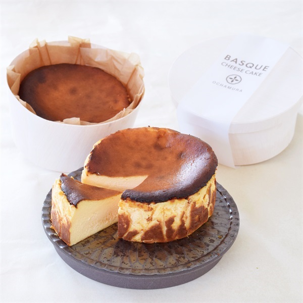 【冷凍】バスクチーズケーキ（プレーン）